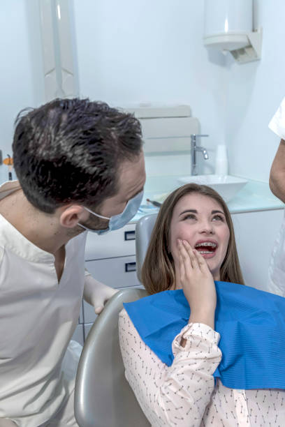 Best Urgent Tooth Repair  in Mvern, AL